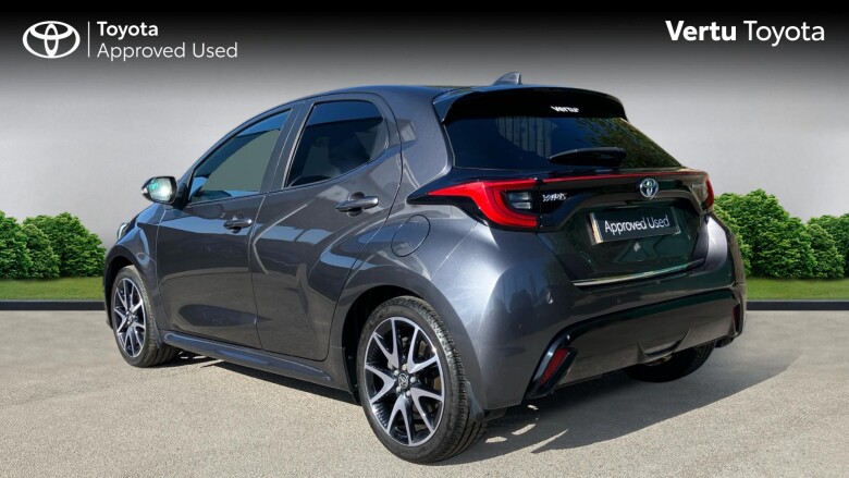 Toyota Yaris 1.5 Hybrid Dynamic 5dr CVT [City Pack] Hybrid Hatchback